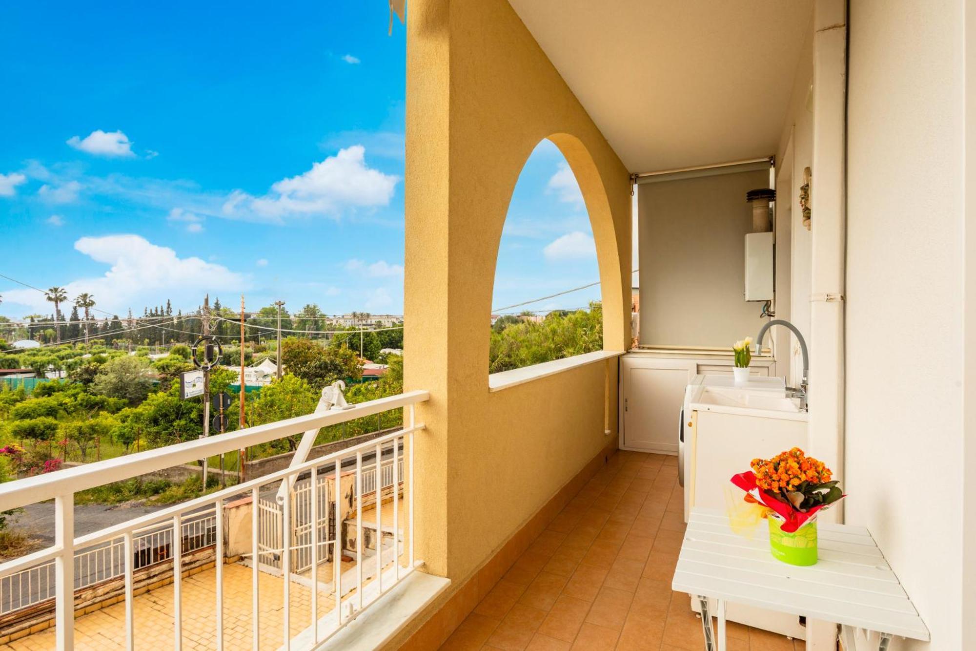 Chiara Home Apartment Giardini Naxos Exterior photo